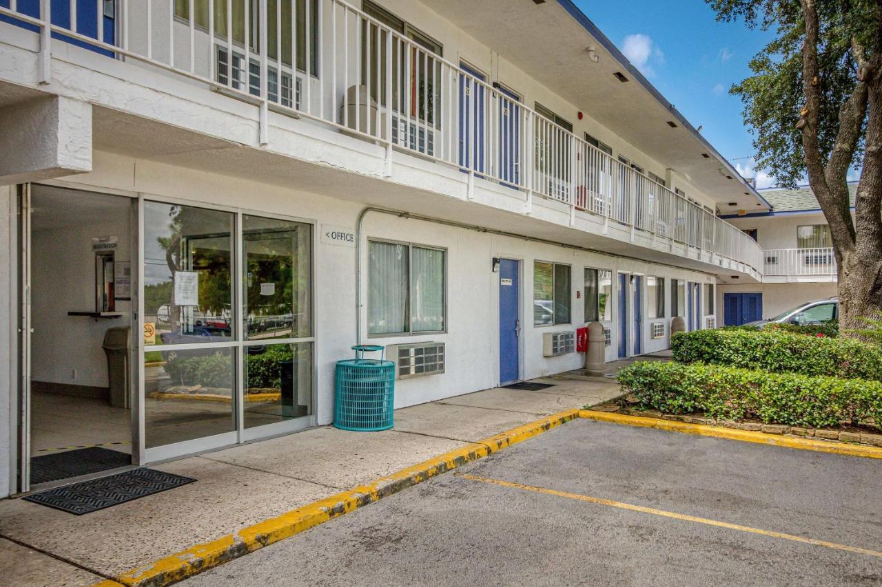 Motel 6-Conroe, Tx 외부 사진