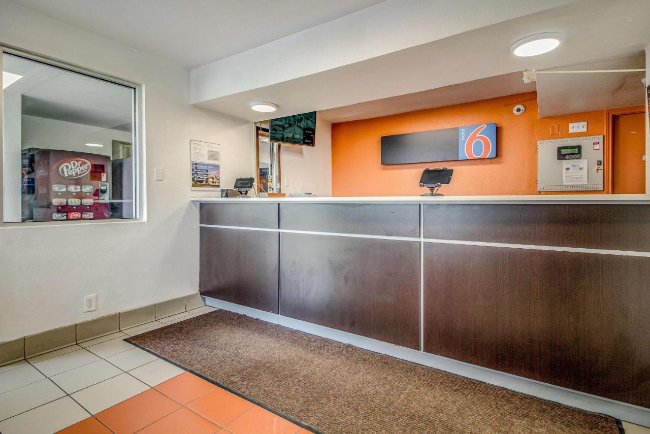Motel 6-Conroe, Tx 외부 사진