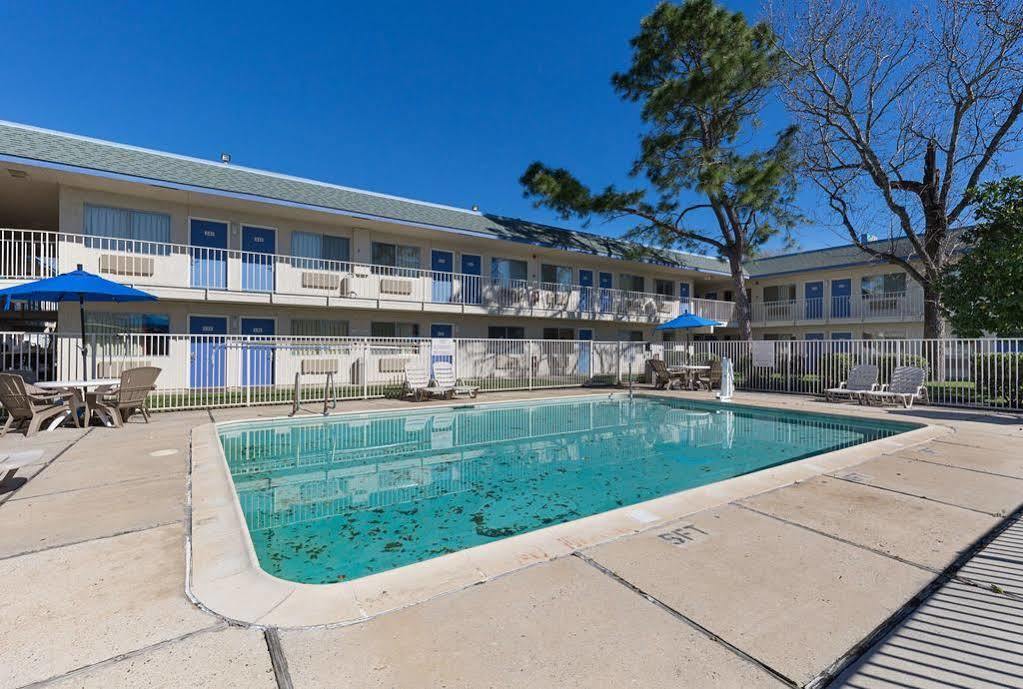 Motel 6-Conroe, Tx 외부 사진